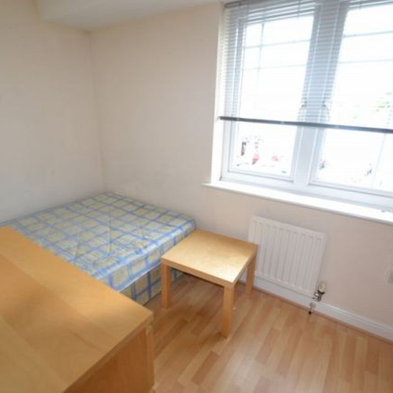 Town house to rent in Chorlton Road, Hulme, Manchester M15 St George's
