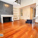 Affitto 6 camera appartamento di 235 m² in Torino