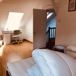 Rent 4 bedroom house of 71 m² in Rouen