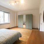 Huur 1 slaapkamer appartement van 77 m² in Brussel