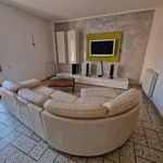 Rent 1 bedroom apartment of 80 m² in Grottammare