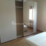 Affitto 4 camera appartamento di 83 m² in Mantova