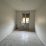 Affitto 5 camera appartamento di 150 m² in Borgomanero