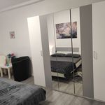 Rent 3 bedroom apartment of 46 m² in Leipzig