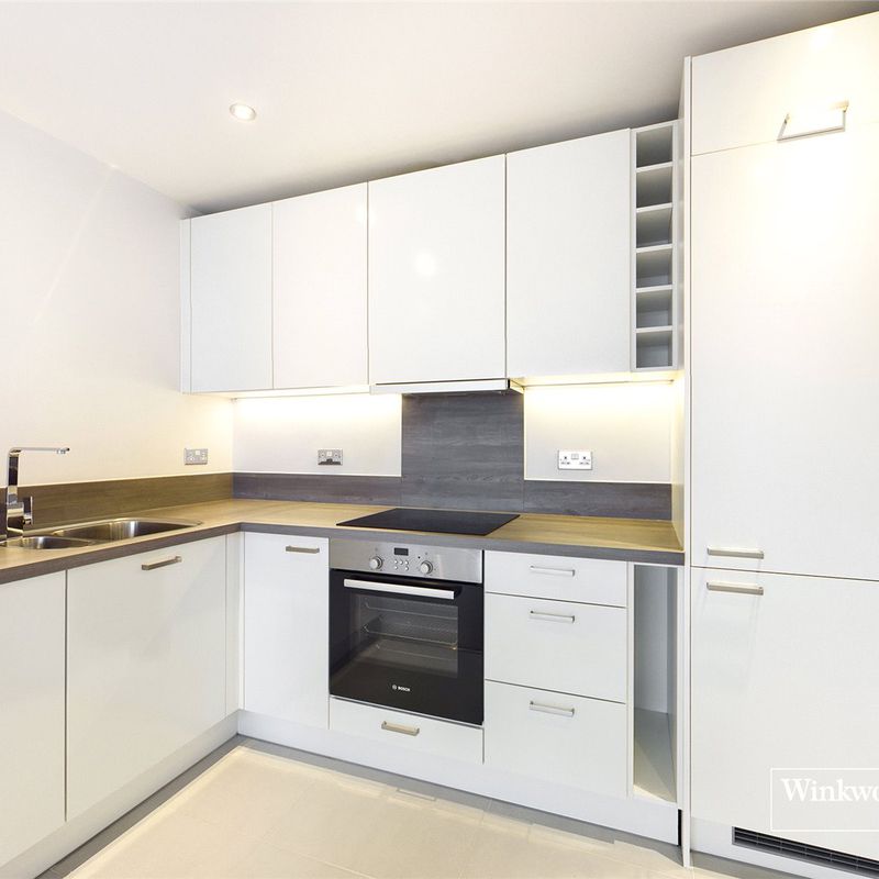 apartment for rent at Skylark House, Drake Way, Reading, Berkshire, RG2, England Whitley