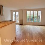 Rent 4 bedroom apartment of 82 m² in Suresnes