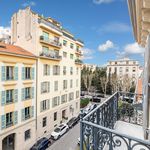 Appartement de 83 m² avec 2 chambre(s) en location à Nice