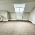 Rent 4 bedroom flat in Dronfield