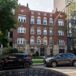 Rent 1 bedroom apartment of 475 m² in Chicago