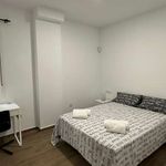 Rent 2 bedroom apartment of 55 m² in Sevilla