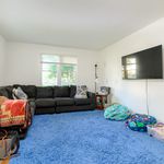 Rent 4 bedroom house of 179 m² in Fairfield