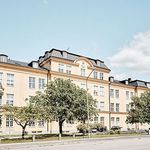 Rent 1 bedroom apartment of 115 m² in Hässleholm