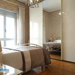 Affitto 4 camera appartamento di 123 m² in Genoa