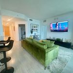 Rent 2 bedroom apartment of 1006 m² in Miami