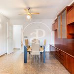 Rent 3 bedroom apartment of 120 m² in valencia