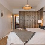 Rent 3 bedroom apartment in Estoril