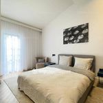 Rent 4 bedroom apartment of 310 m² in Budapest