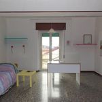 Rent 4 bedroom house of 120 m² in Catanzaro