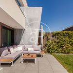 Rent 4 bedroom house of 256 m² in Boadilla del Monte
