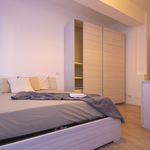 Rent 1 bedroom apartment of 17 m² in Milano