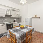 Rent 5 bedroom apartment of 64 m² in Genova