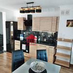 Wynajmij 3 sypialnię apartament z 60 m² w Legnica
