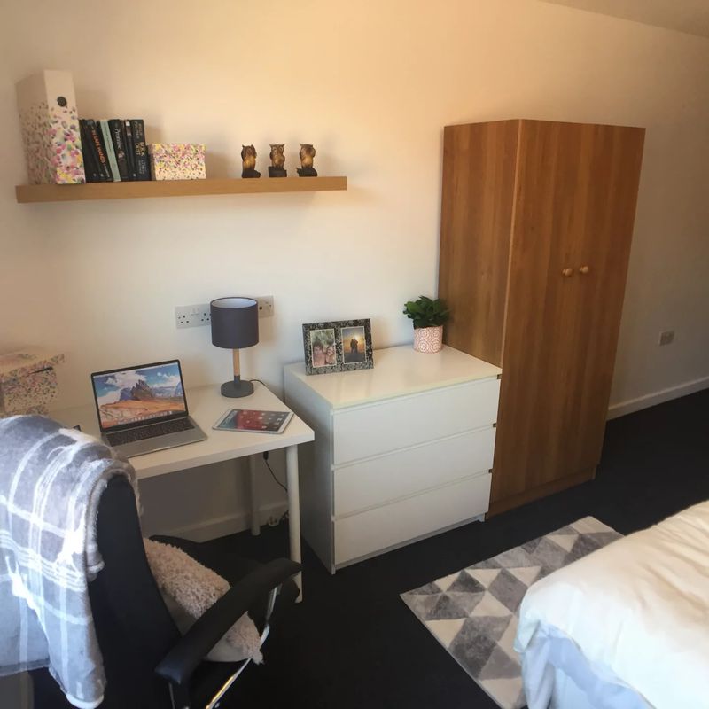 Book The Student Block Loughborough Student Accommodation | Amber