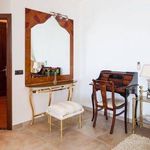 Alquilo 10 dormitorio casa de 650 m² en Eivissa
