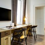 Najam 4 spavaće sobe stan od 125 m² u Zadar
