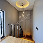 Rent 4 bedroom house of 170 m² in Çanakkale