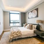 Rent 1 bedroom apartment of 2128 m² in Johannesburg