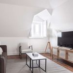 Rent 3 bedroom apartment of 155 m² in Lisboa
