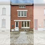 Rent 1 bedroom house of 119 m² in Charleroi