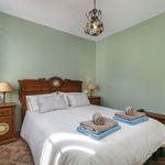 Rent 7 bedroom house of 400 m² in Estepona