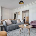 Rent 3 bedroom apartment of 139 m² in Paris