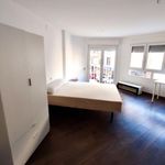 Rent 5 bedroom apartment in Castellón de la Plana