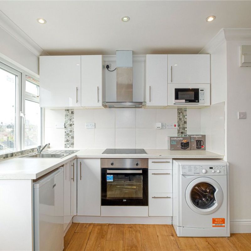 Flat/Apartment New Instruction Mazenod Avenue, Kilburn £1,300 PCM Fees Apply Elm Park