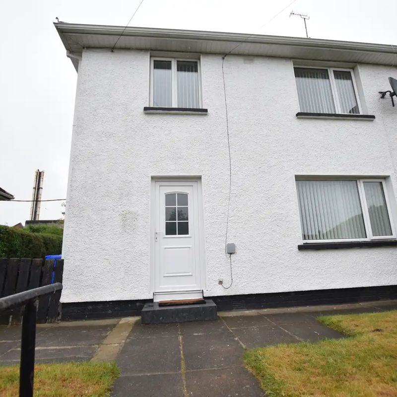 house for rent at 13 Rocheville, Cookstown, BT80 8QE, England