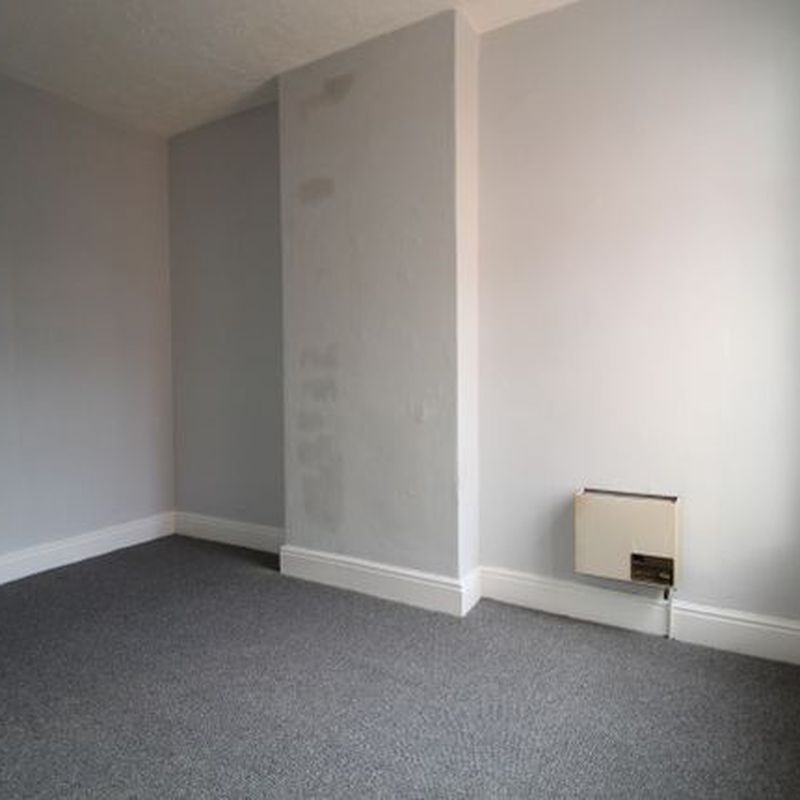Semi-detached house to rent in Grey Street, Gainsborough DN21