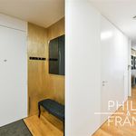 Pronajměte si 2 ložnic/e byt o rozloze 111 m² v Praha