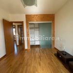 Affitto 5 camera casa di 210 m² in Vicenza