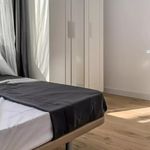 Rent 5 bedroom apartment in L'Hospitalet de Llobregat