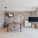 Rent 4 bedroom house of 300 m² in Valencia