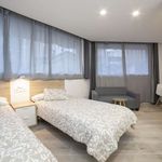 Rent a room of 185 m² in Calaf