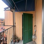 Affitto 2 camera appartamento di 80 m² in Bologna
