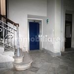 Affitto 5 camera casa di 1400 m² in Catania