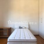 Affitto 4 camera appartamento di 98 m² in Pesaro