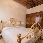 Rent 4 bedroom house of 253 m² in Padua