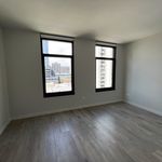 Rent 1 bedroom apartment of 463 m² in Chicago