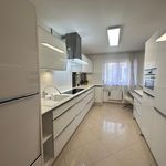 Rent 1 bedroom apartment of 115 m² in Konstantinovy Lázně